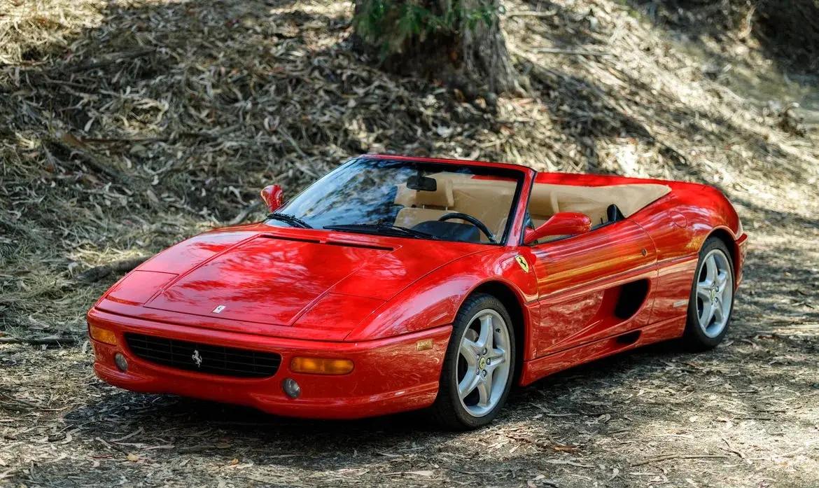 Cash Offer vs. Listing vs. Auction: The Best Way to Sell Your Classic Car